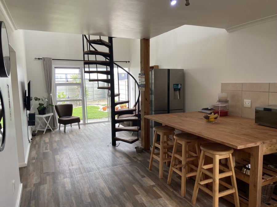 2 Bedroom Property for Sale in Capricorn Western Cape